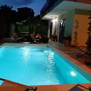  Hébergement de vacances Etna Cocus
